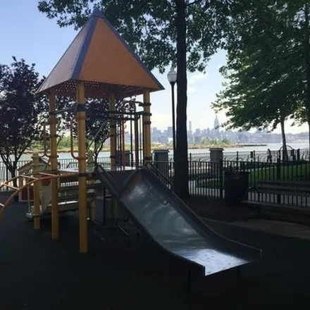 Image 4 - Professors' Dog Park, 2nd Street, Jersey City, NJ 07302, USA - Apartment for rent