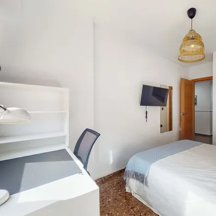 Rent this 5 bed room on Carrer de l'Alqueria Cremada in 1, 46019 Valencia