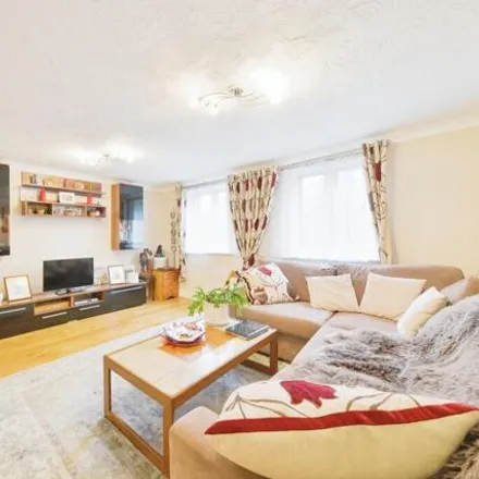 Image 3 - River Meads, Stanstead St Margarets, SG12 8EE, United Kingdom - Apartment for sale