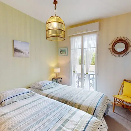 Rent this 2 bed apartment on Saint-Gilles-Croix-de-Vie in Quai de la République, 85800 Saint-Gilles-Croix-de-Vie