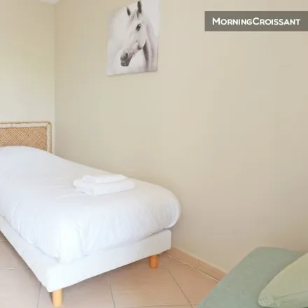 Rent this 3 bed apartment on Montpellier in Gambetta, FR