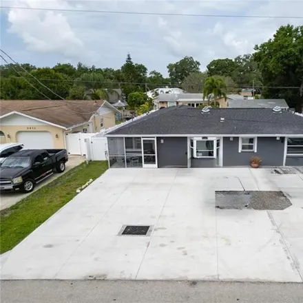 Buy this 4 bed house on 2592 Sweetland Avenue in Hyde Park, Sarasota County