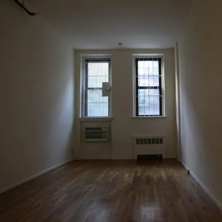 Image 1 - 347 E 76 St, New York, NY, USA - Apartment for rent