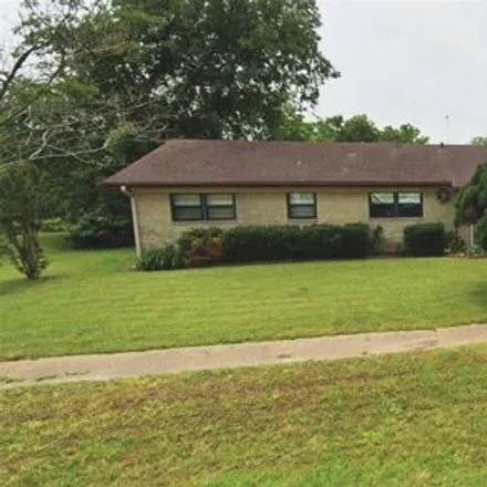Buy this 4 bed house on 1053 Old Main Street in Honey Grove, Fannin County