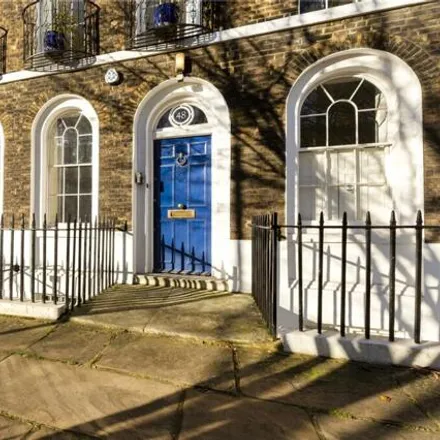 Image 7 - Hermitage House, Gerrard Road, Angel, London, N1 8AZ, United Kingdom - Townhouse for sale