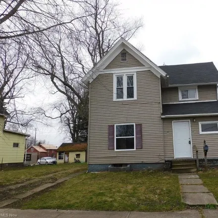 Buy this 3 bed house on 409 Buffalo Street in Conneaut, OH 44030