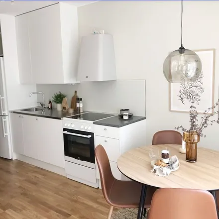 Rent this 1 bed apartment on Drakengatan 1 in 177 45 Järfälla kommun, Sweden