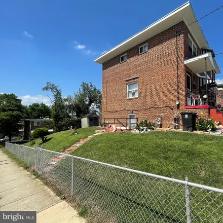Image 3 - 5219 Deal Drive, Oxon Hill, MD 20745, USA - Townhouse for sale