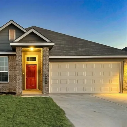 Rent this 3 bed house on 4009 Centerfire Rd in Waco, Texas