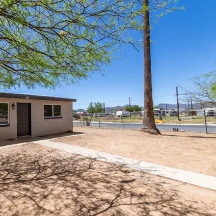 Image 3 - 455 W McIver Pl, Tucson, Arizona, 85705 - House for sale