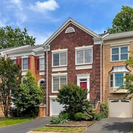 Rent this 3 bed house on 5151 Woodfield Drive in Centreville, VA 20120