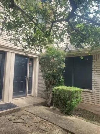 Rent this 3 bed condo on 1207 Clearfield Drive in Austin, TX 78758