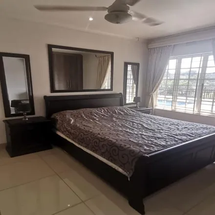 Rent this 3 bed apartment on Koringspruit Street in Uitsig, Bloemfontein