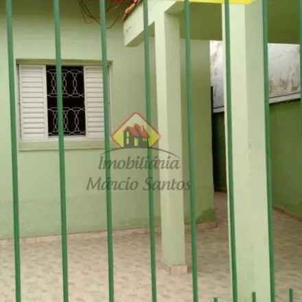 Buy this 2 bed house on Rua Antônio Marcondes Vieira in Cavarucanguera, Taubaté - SP