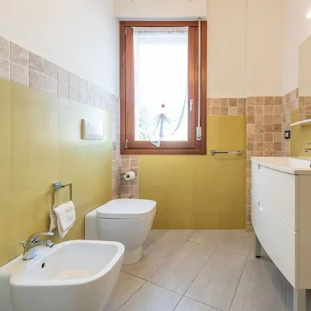 Image 2 - Sassari, Italy - Apartment for rent