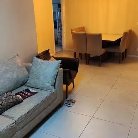 Buy this 3 bed apartment on Caminho do Canto do Rio in São Francisco, Niterói - RJ