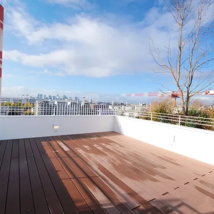 Rent this 5 bed apartment on boreales in Rue Médéric, 92110 Clichy