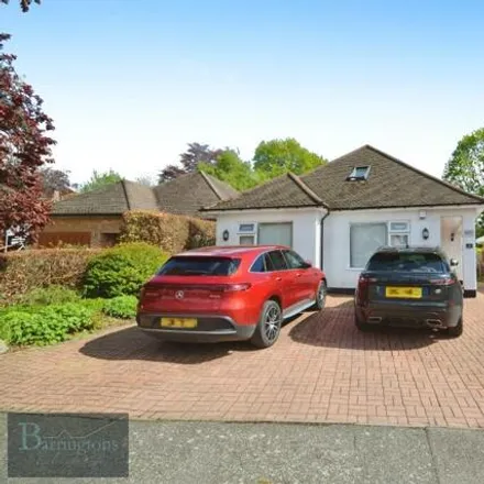 Image 1 - Willow Close, Brentwood, CM13 2NT, United Kingdom - House for rent