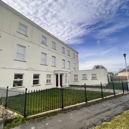 Image 8 - Whitbourne Avenue, Swindon, SN3 2HJ, United Kingdom - Apartment for rent