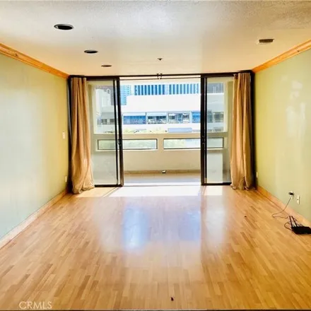 Image 7 - The Promenade Condominiums, 700` West 1st Street, Los Angeles, CA 90012, USA - Condo for sale