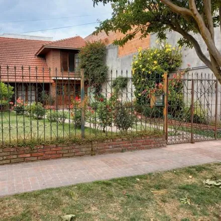 Buy this 3 bed house on Rivadavia 4128 in San Juan, B7600 JUW Mar del Plata