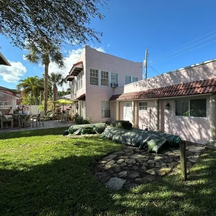 Rent this 1 bed apartment on 231 Foresteria Drive in Lake Park, Palm Beach County