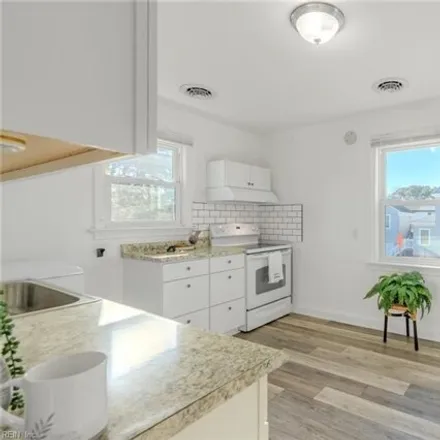 Image 7 - 1293 West Ocean View Avenue, Norfolk, VA 23503, USA - Apartment for rent