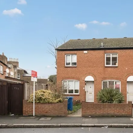 Rent this 2 bed house on 27 Naylor Road in London, SE15 1AX