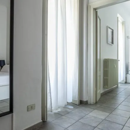 Image 5 - Via Luigi Settembrini, 37, 20124 Milan MI, Italy - Apartment for rent
