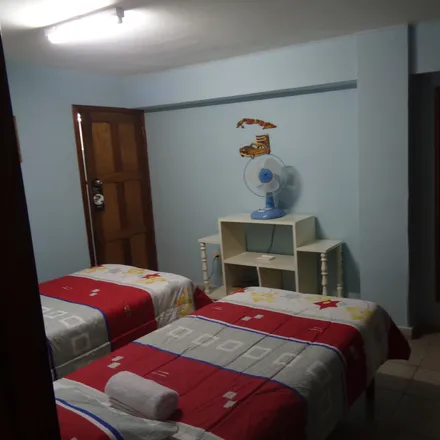 Rent this 2 bed apartment on Colón