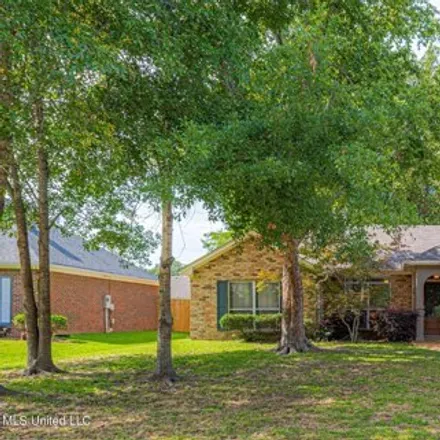 Buy this 3 bed house on 192 Post Oak Drive in Timber Lakes, Rankin County