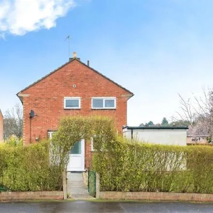 Buy this 2 bed house on Bonar Road in Oxford, OX3 8RD