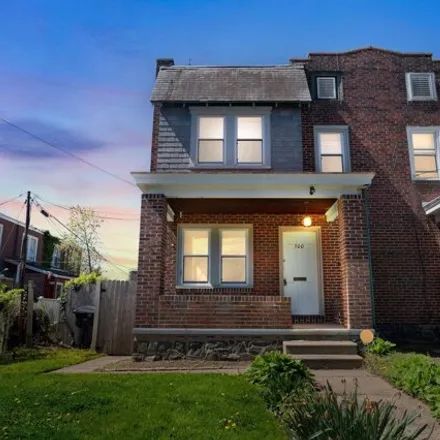 Buy this 3 bed house on 532 West 35th Street in Wilmington, DE 19802