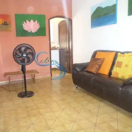 Buy this 2 bed house on Rua Maria Antunes Navarro in Vilamar, Praia Grande - SP