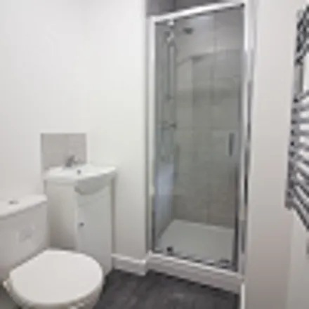 Image 2 - Water Lane, Bradford, BD1 2RF, United Kingdom - Room for rent