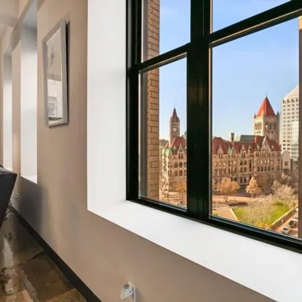 Image 3 - Lowry Building, Saint Paul Skyway, Saint Paul, MN 55199, USA - Condo for sale