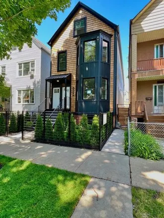 Rent this 1 bed house on 2976 North Ridgeway Avenue in Chicago, IL 60618