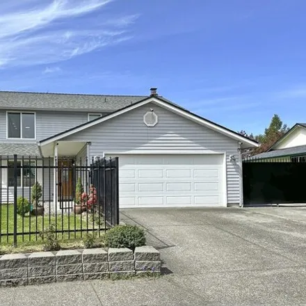 Buy this 4 bed house on 7006 Northeast 140th Avenue in Vancouver, WA 98682