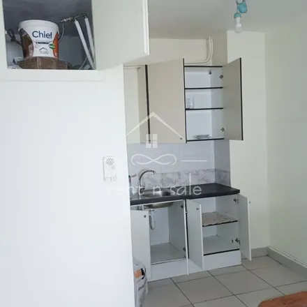 Rent this 1 bed apartment on Ιάσωνος Μαράτου 25 in Municipality of Zografos, Greece