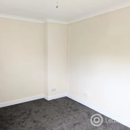 Rent this 3 bed apartment on Templeland Road in Glasgow, G53 5PE