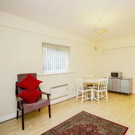 Image 3 - Navantis Court, Shannon Street, Blackpool, FY1 5BT, United Kingdom - Apartment for sale