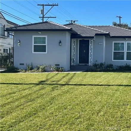 Rent this 3 bed house on 799 Joaquin Road in West Arcadia, Arcadia