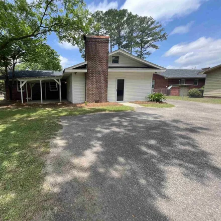 Image 2 - Moore Middle School, Cheraw Drive, Landmark Woods, Florence, SC 29501, USA - House for sale