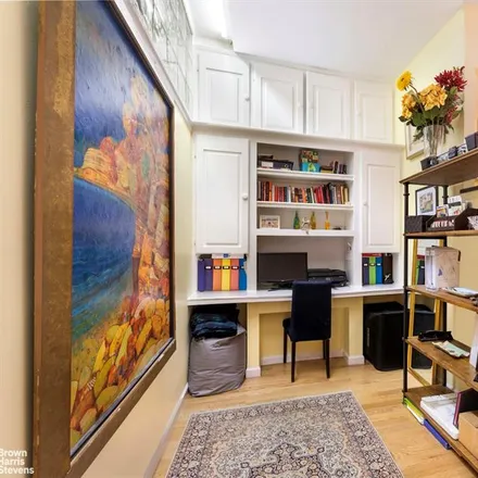 Image 5 - 142 WEST 82ND STREET 2 in New York - Apartment for sale