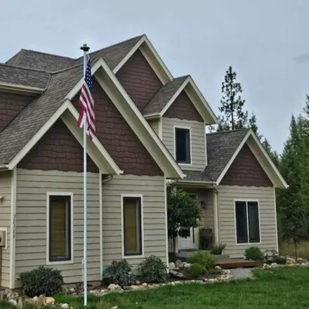 Buy this 4 bed house on North Tahoe Drive in Kootenai County, ID 83869