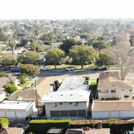 Image 3 - 2592 Armacost Avenue, Los Angeles, CA 90064, USA - Townhouse for sale