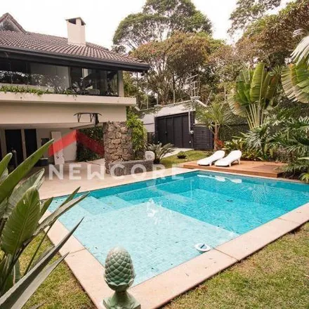 Buy this 4 bed house on Rua Albertina in Jardim Leonor Mendes de Barros, São Paulo - SP