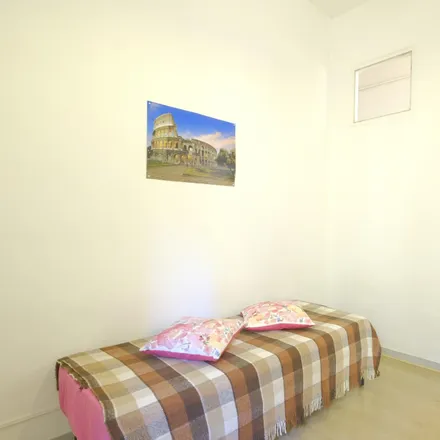 Rent this 2 bed room on Viale Giulio Cesare 124 in 00192 Rome RM, Italy