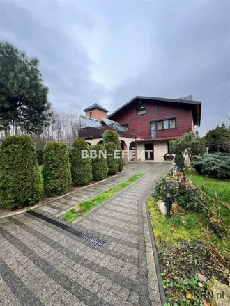 Buy this studio house on Czeladnicza 86c in 43-346 Bielsko-Biała, Poland