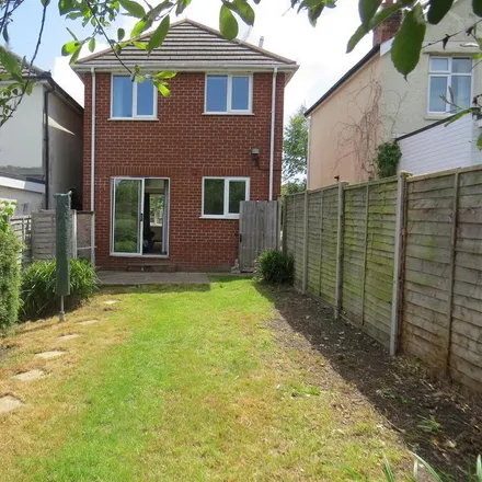 Rent this 3 bed house on Churchill Road in Bournemouth, Christchurch and Poole